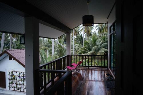 Coconut Tree Homestay Ban Wa Thon Exterior photo